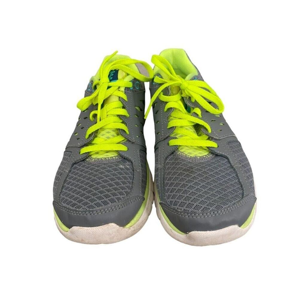 9 Nike Athletic Trainers Run Flex 2013 Women's Gray Neon Running Shoes Sneakers